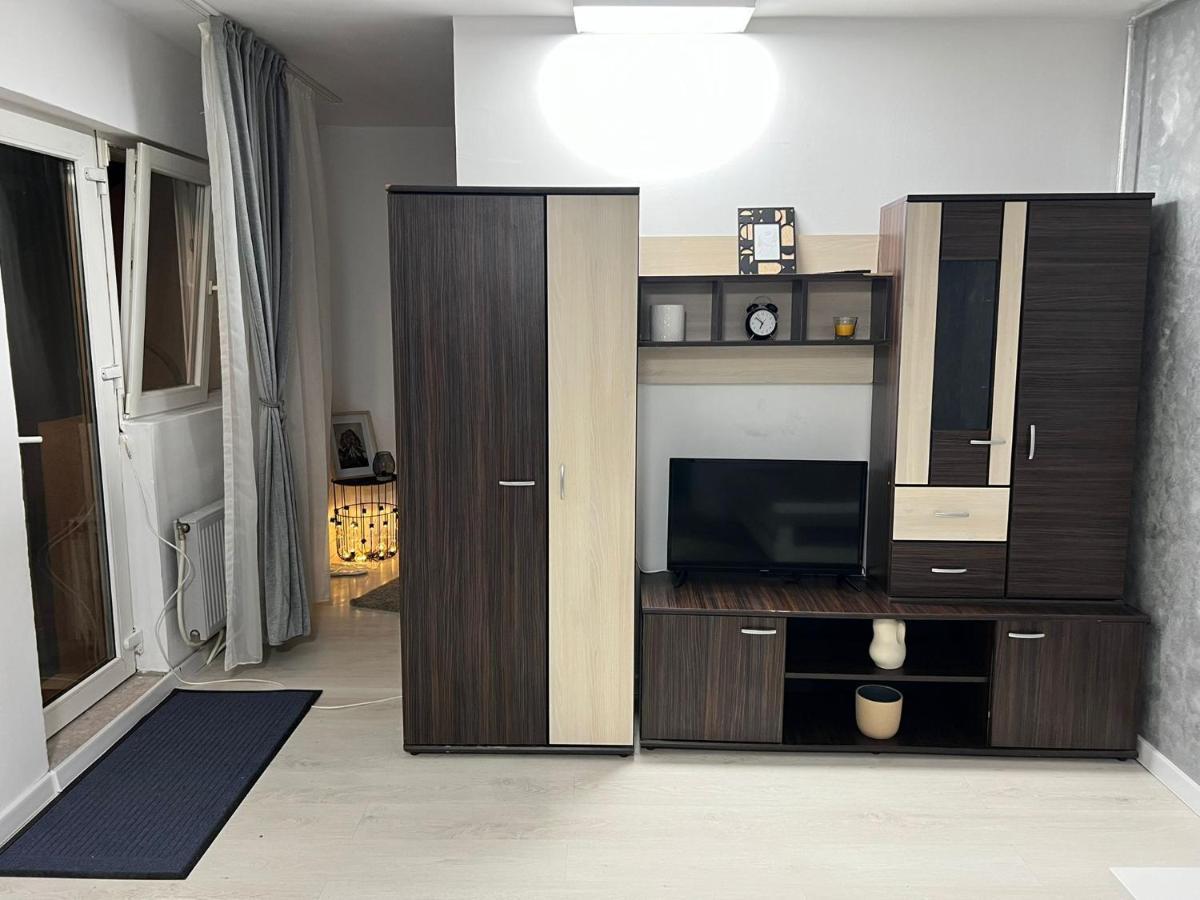 דירות קלוז'-נאפוקה Compact House מראה חיצוני תמונה