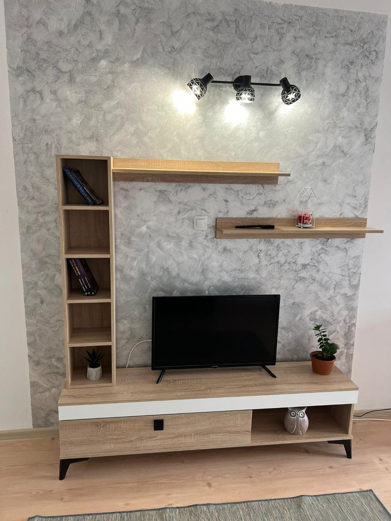 דירות קלוז'-נאפוקה Compact House מראה חיצוני תמונה