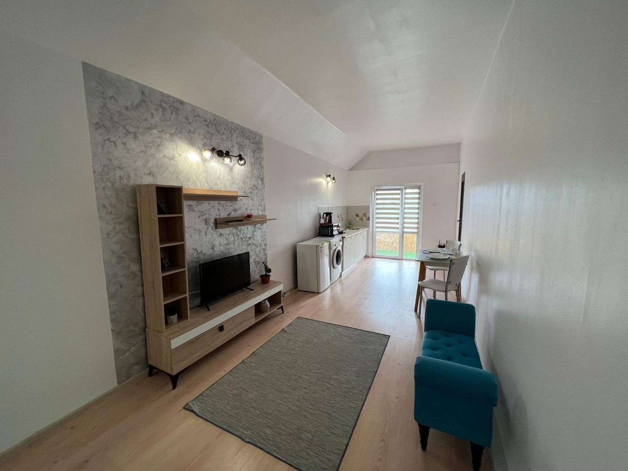 דירות קלוז'-נאפוקה Compact House מראה חיצוני תמונה